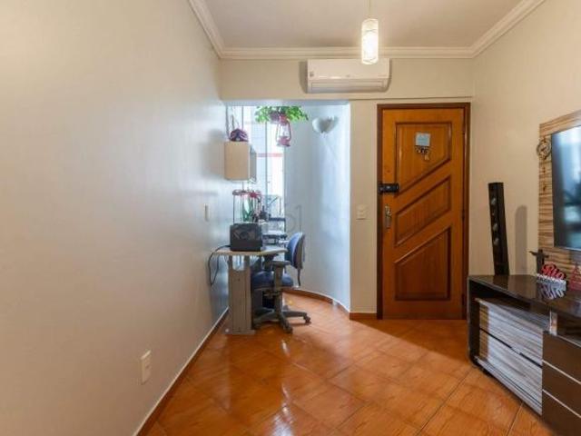 Apartamento venda em Região Geográfica Imediata do Distrito Federal, Região Integrada de Desenvolvimento do Distrito Federal e Entorno