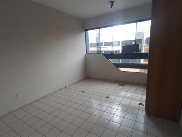 Apartamento venda em Região Geográfica Imediata do Distrito Federal, Região Integrada de Desenvolvimento do Distrito Federal e Entorno
