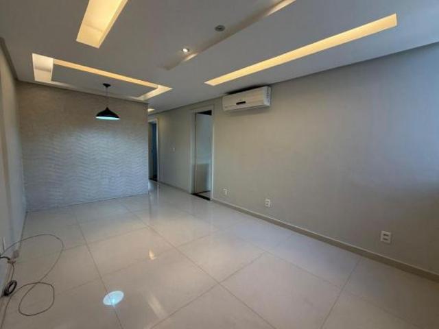 Apartamento venda em Região Geográfica Imediata do Distrito Federal, Região Integrada de Desenvolvimento do Distrito Federal e Entorno