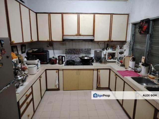 House for sale in Country Heights Damansara, Kuala Lumpur