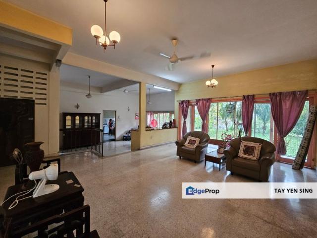 House for sale in Country Heights Damansara, Kuala Lumpur