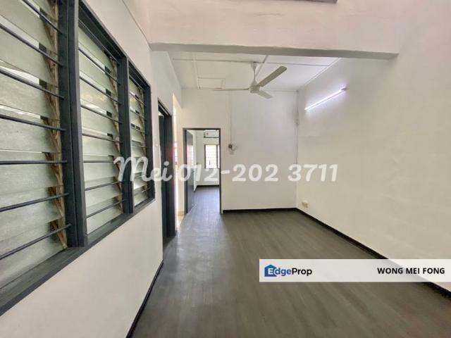 House for sale in Country Heights Damansara, Kuala Lumpur