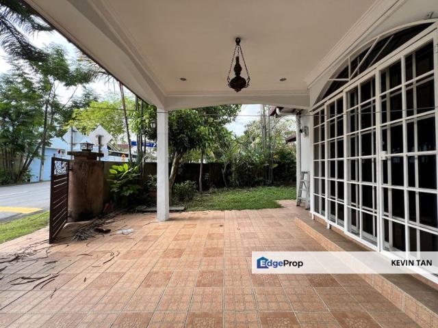 House for sale in Country Heights Damansara, Kuala Lumpur