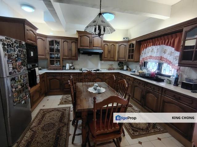 House for sale in Country Heights Damansara, Kuala Lumpur