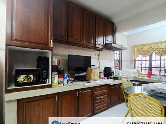 House for sale in Country Heights Damansara, Kuala Lumpur
