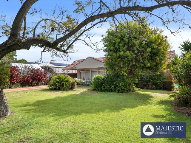 House for sale in Ardross, Western Australia