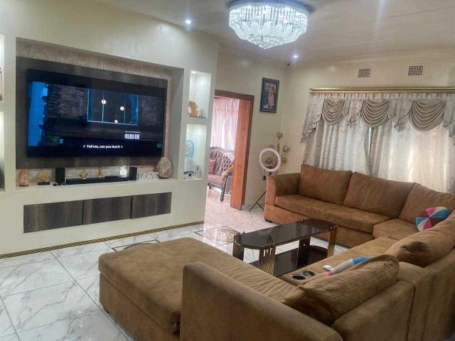 House for sale in Waterkloof, Gauteng