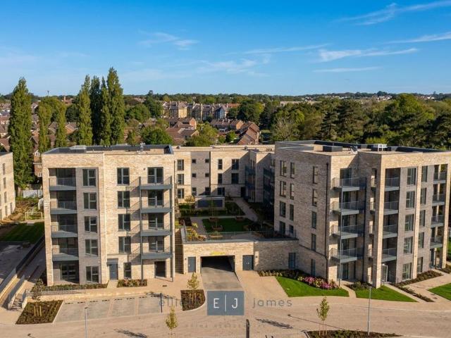 Apartment for rent in Loughton, Epping Forest