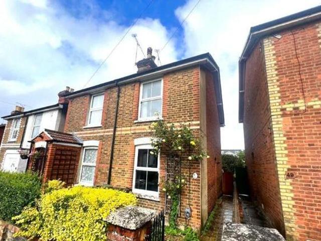 House for sale in Guildford Park, Guildford
