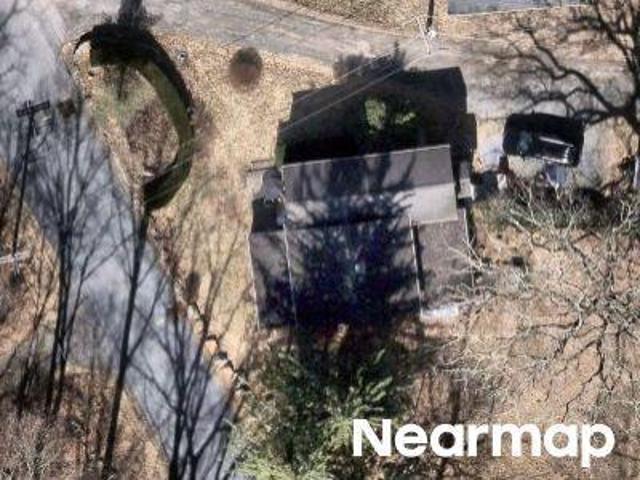 House for sale in Asbury