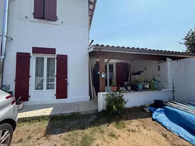 Maison location à Saint-Pierre, Lüe
