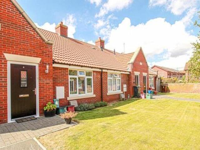 House for sale in Dale Hill, Essex