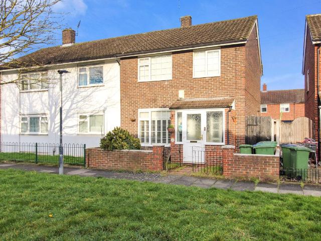 House for rent in Abbey Wood, Greater London