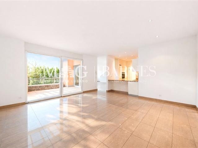 Einfamilienhaus kaufen in Vezia, Tessin
