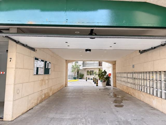 Garagem venda em Santo António, Lisboa