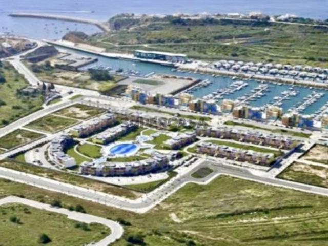 Garagem venda em Albufeira e Olhos de Água, Albufeira