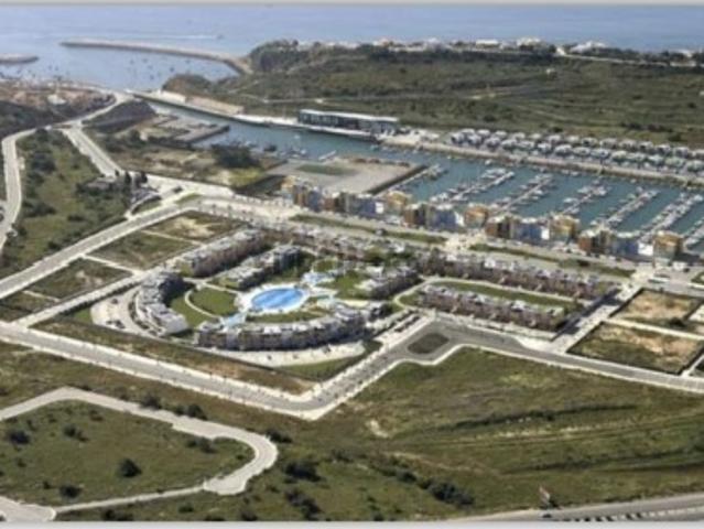 Garagem venda em Albufeira e Olhos de Água, Albufeira