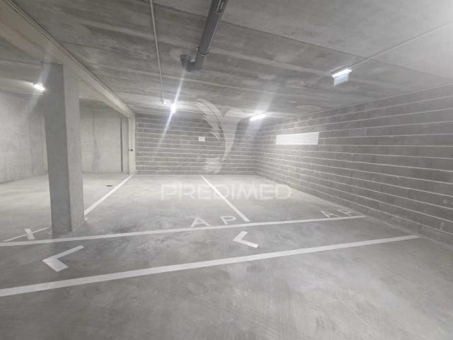 Garagem venda em Canidelo, Vila Nova De Gaia