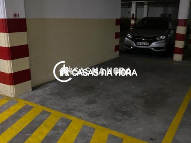 Garagem alugar em Leixões, Matosinhos