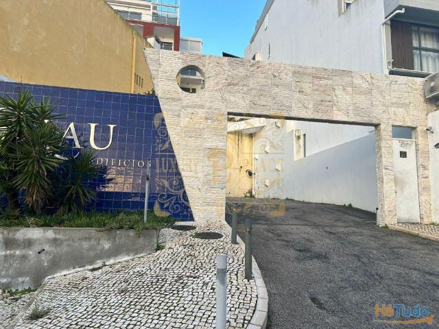Garagem venda em Sesimbra, Setúbal