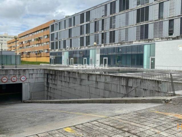 Garagem alugar em Porto