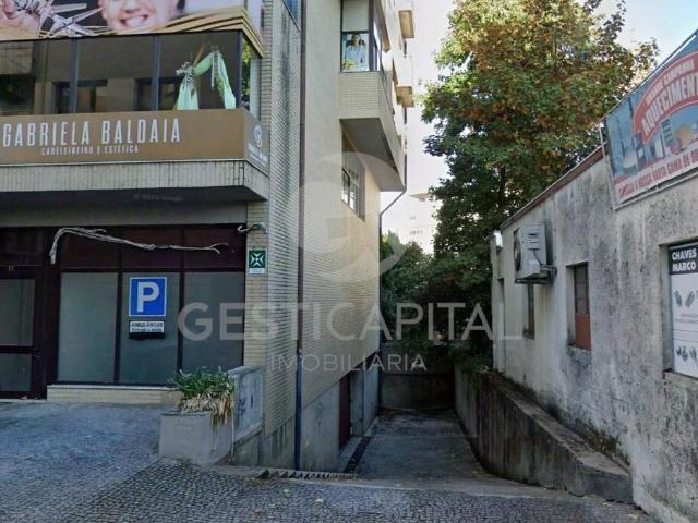 Garagem alugar em Rio de Galinhas, Marco