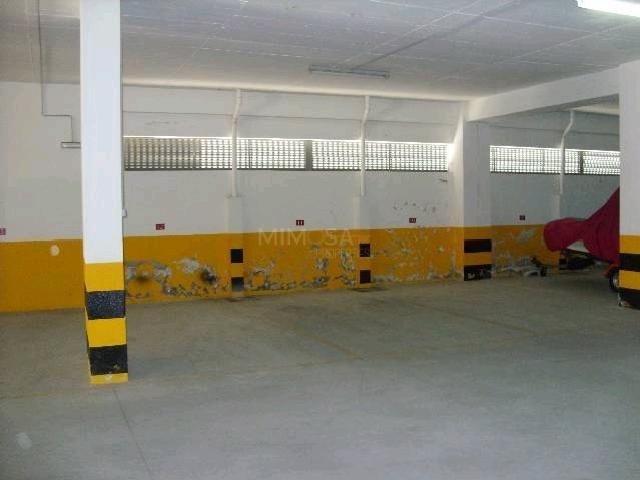 Garagem alugar em São Gonçalo de Lagos, Lagos