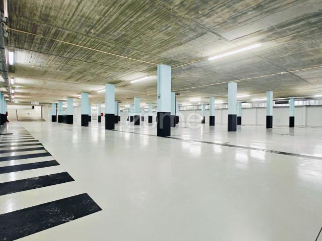 Garagem venda em Lagos, Faro