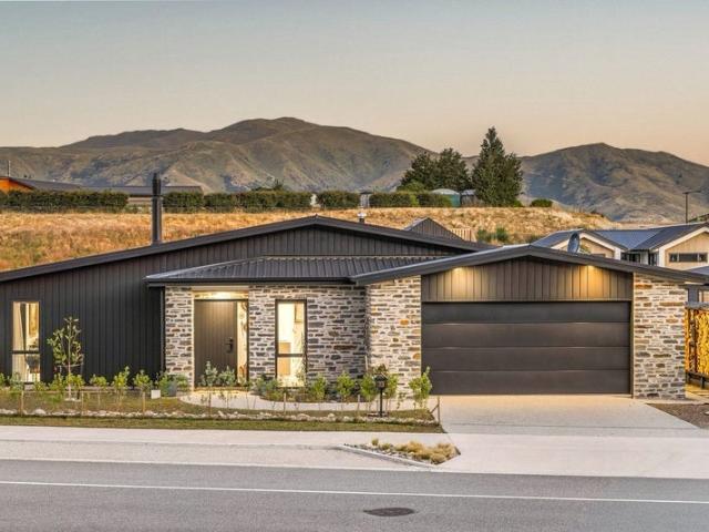 House for rent in Otakou