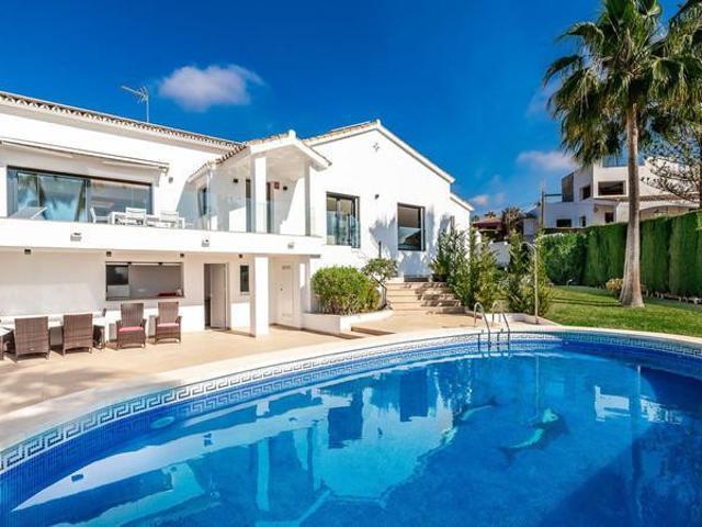 Chalet en alquiler en Rícmar, Costa del Sol Occidental