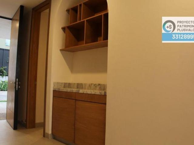 Casa En Condominio en venta en Tlajomulco De Zúñiga, Jalisco