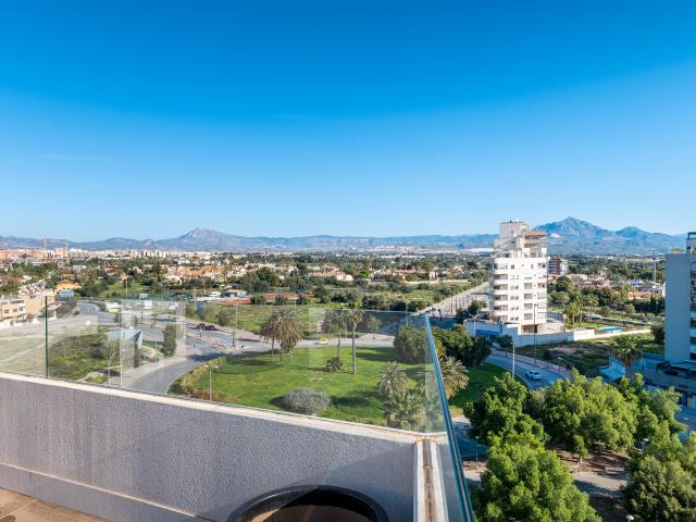 Casa en alquiler en Alicante