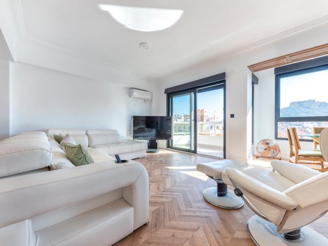 Apartamento en alquiler en Diputació, l'Alacantí