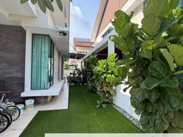 House for sale in Alam Impian, Selangor