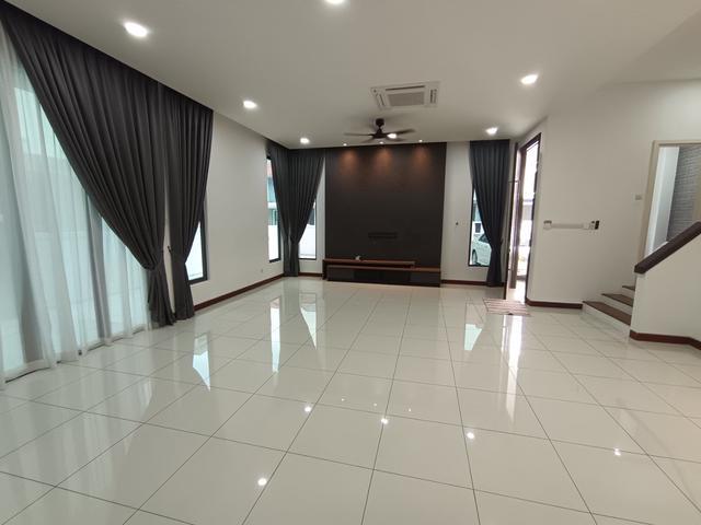 Residential House for rent in Alam Impian, Selangor