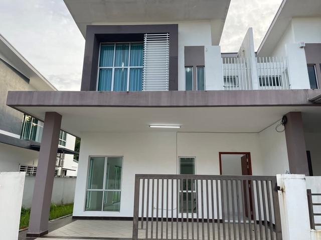 Residential House for rent in Lukut, Port Dickson