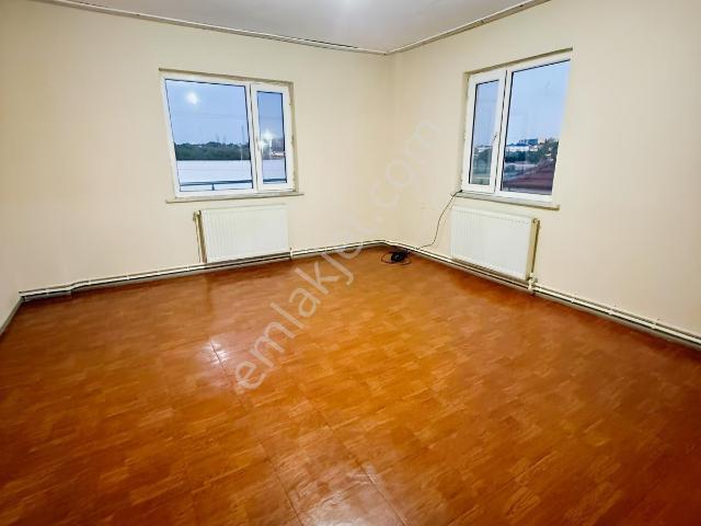 Büyükkarıştıran, Lüleburgaz içerisinde kiralık mülk