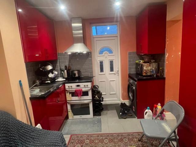 Apartment for rent in Lane, Greater London