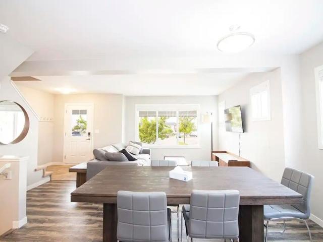 Townhouse for rent in South Pointe, Winnipeg