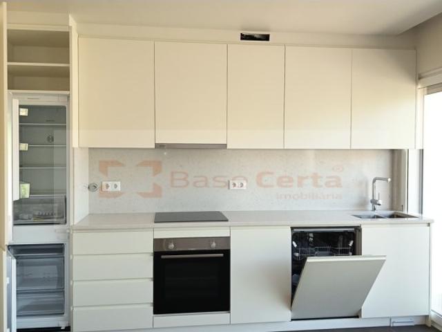 Apartamento venda em Santa Clara, Lisboa