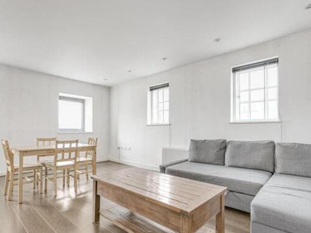 House for rent in Lyons, Greater London
