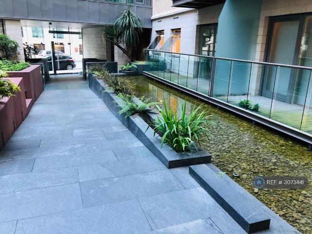 Apartment for rent in First Street, Manchester