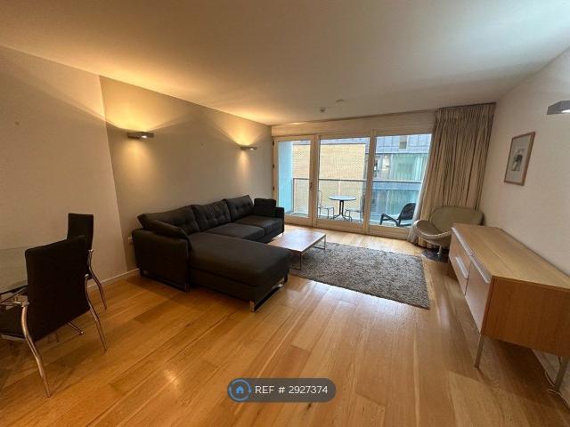 Apartment for rent in City Centre, Georgia