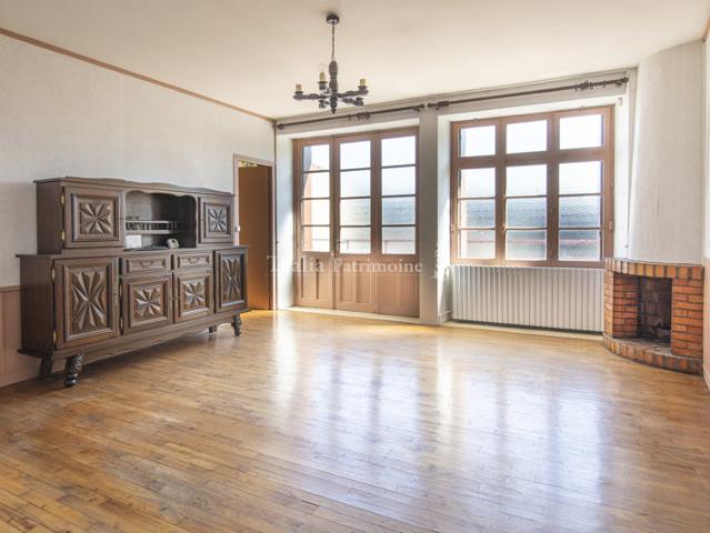 Maison vente à Nontron, Mareuil