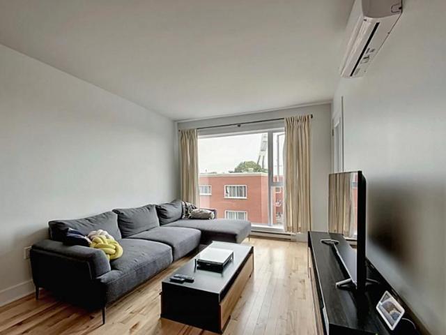 Apartment for rent in St. Leonard's, Quebec