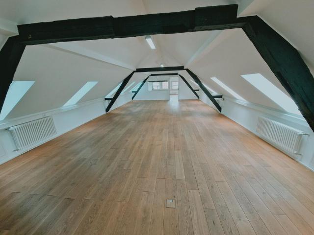 Büro kaufen in Delémont, Jura
