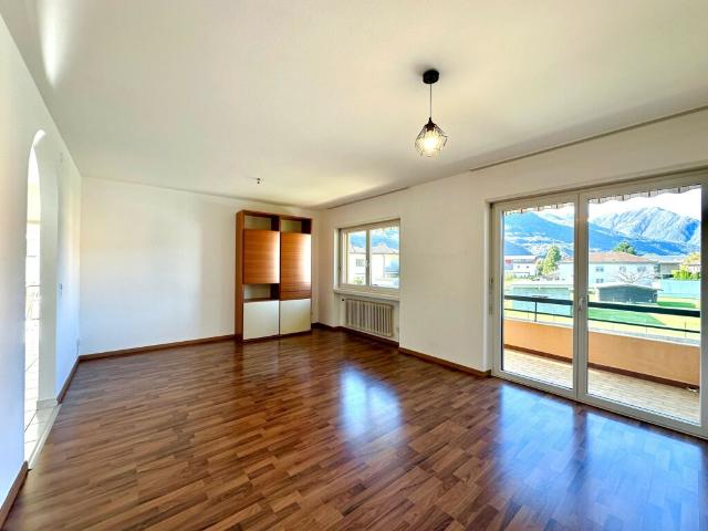 Wohnung kaufen in S. Antonino, Tessin