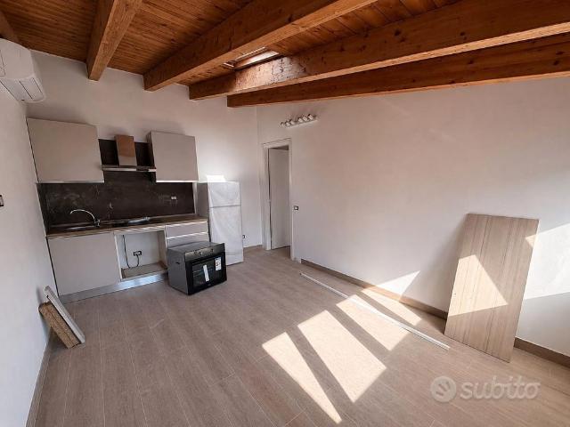 Appartamento in affitto a Stradella, Lombardia