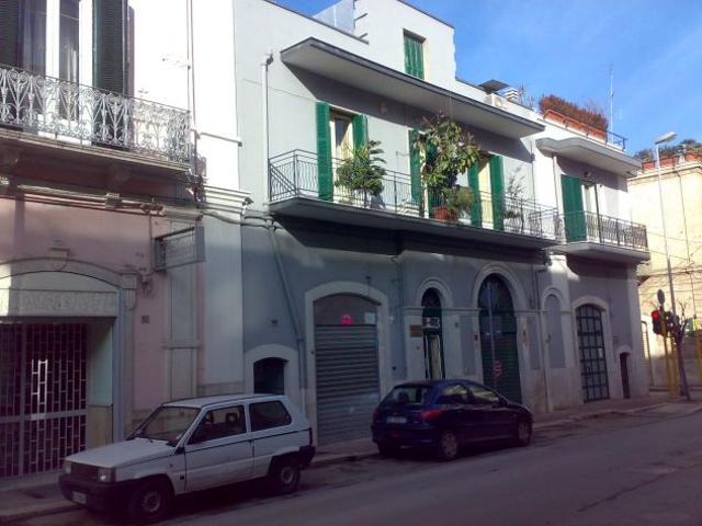 Ufficio in affitto a Puglia, Bari