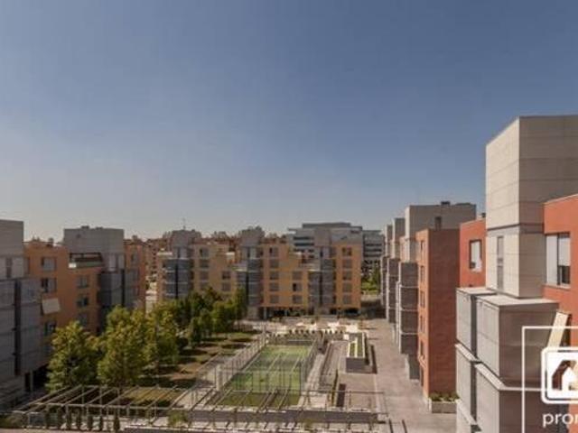 Casa en alquiler en Valverde De Alcalá, Madrid